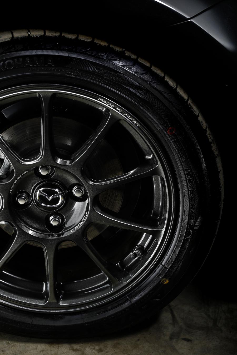 Колеса Mazda MX-5 Eunos Edition 2020 года  (FR) (фото 8 из 30)